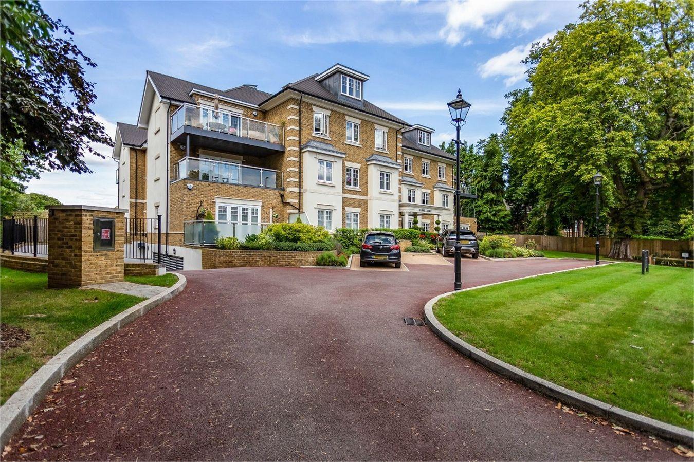 Magpie Hall Road, Bushey